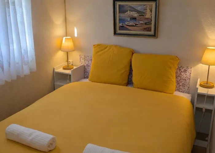 Mobil-home La Pointe 5 Pers 4 Etoiles *