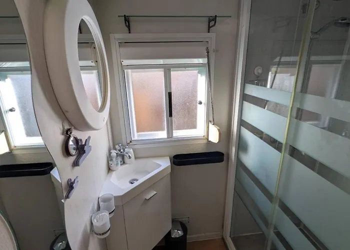 Mobil-home La Pointe 5 Pers 4 Etoiles Campsite *